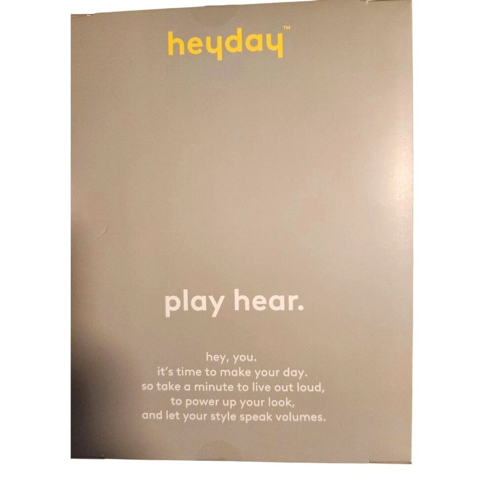Heyday Wired Headphones Bluebird Wired Audio Accessory With In-Line Controls NEW - Picture 2 of 6